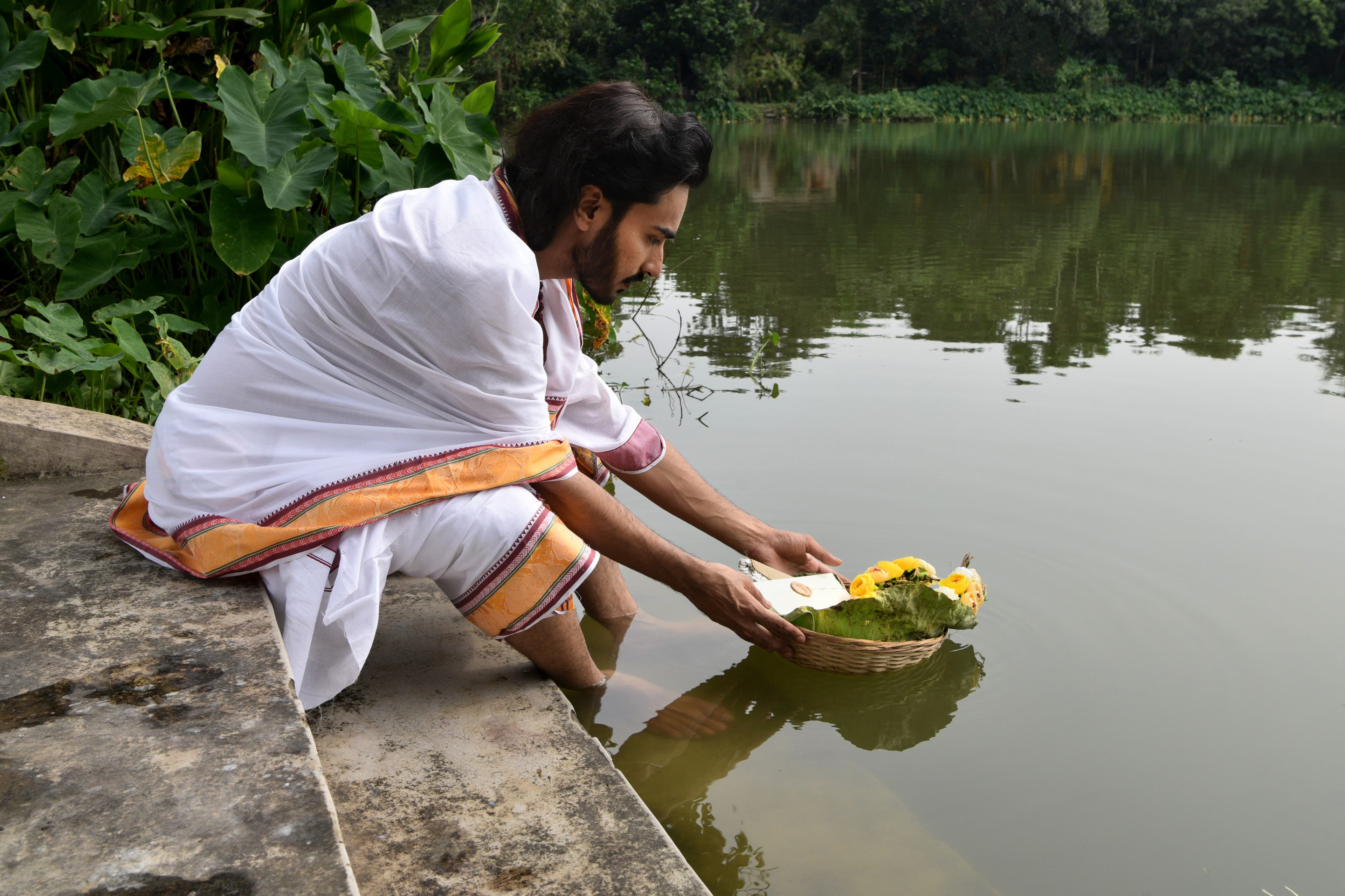 Objects fragrance ritual visual 1